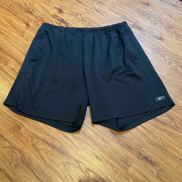 Reebok Shorts - Picture 1 of 2